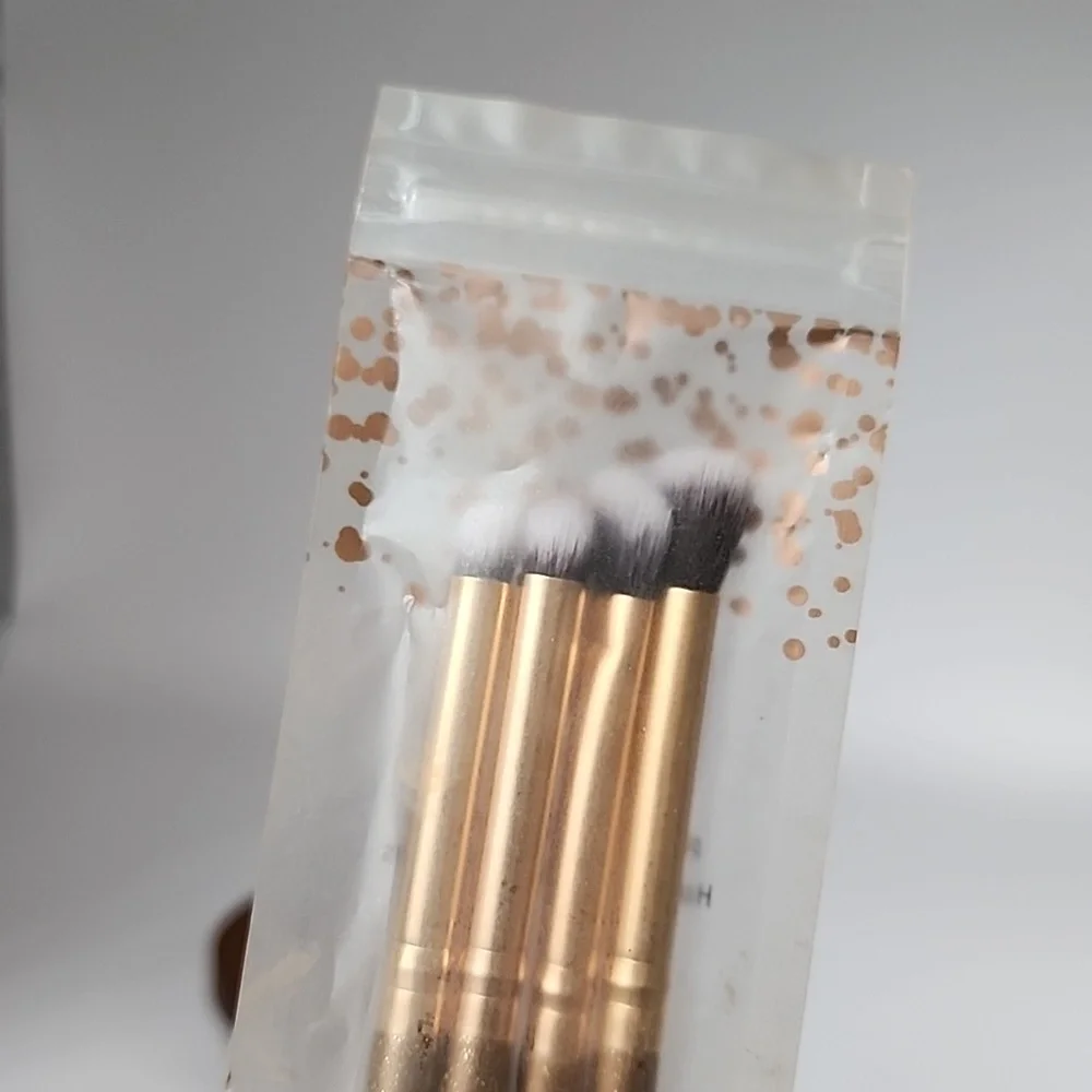 Luxie Luminous 4 Piece Gold Eyeshadow Brush Set